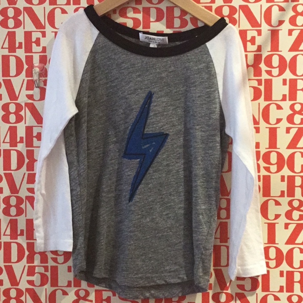 Joah Love Bolt Print Raglan Tee NEW WITH TAGS, Size 3T